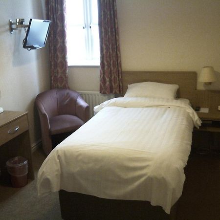 פטרבורו The Queensgate Hotel חדר תמונה
