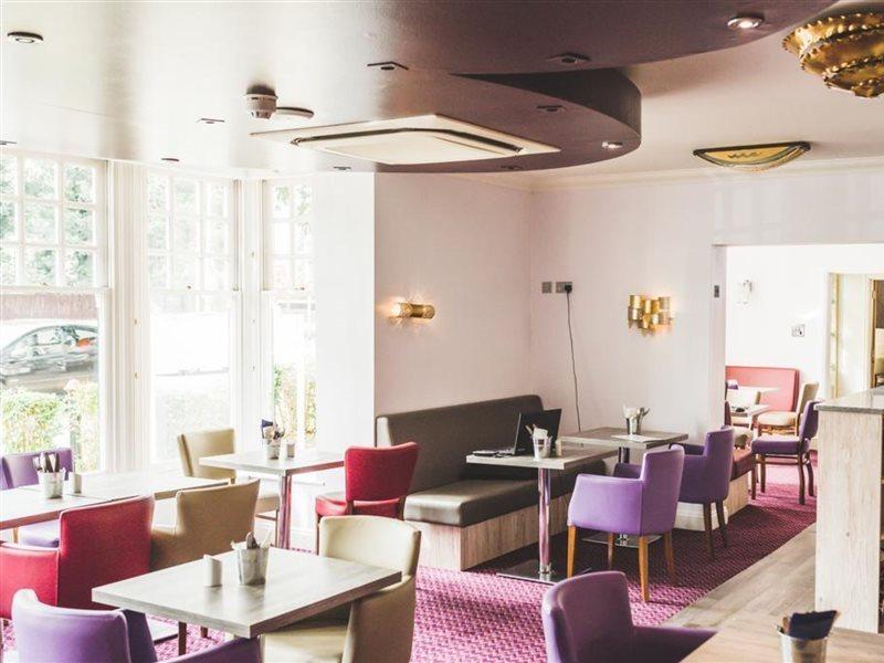 פטרבורו The Queensgate Hotel מראה חיצוני תמונה